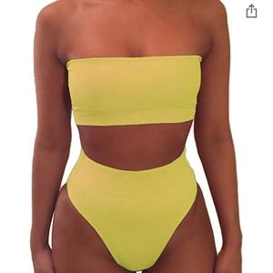 Cheeky high leg bathing suit